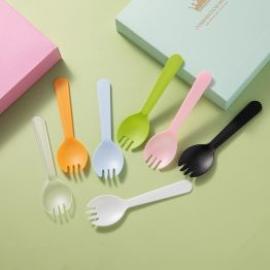 Unique Disposable Plastic Disposable Cutlery Set Different Color For Parties