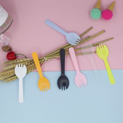 Unique Disposable Plastic Disposable Cutlery Set Different Color For Parties